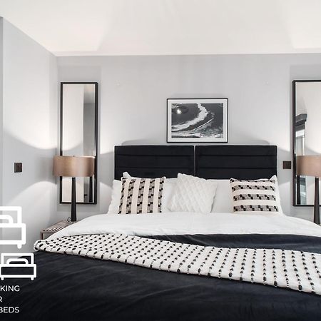 Luxe Apartments, The Moorwell, Parking, Gym - 10Mins Cardiff City Ctr الغرفة الصورة