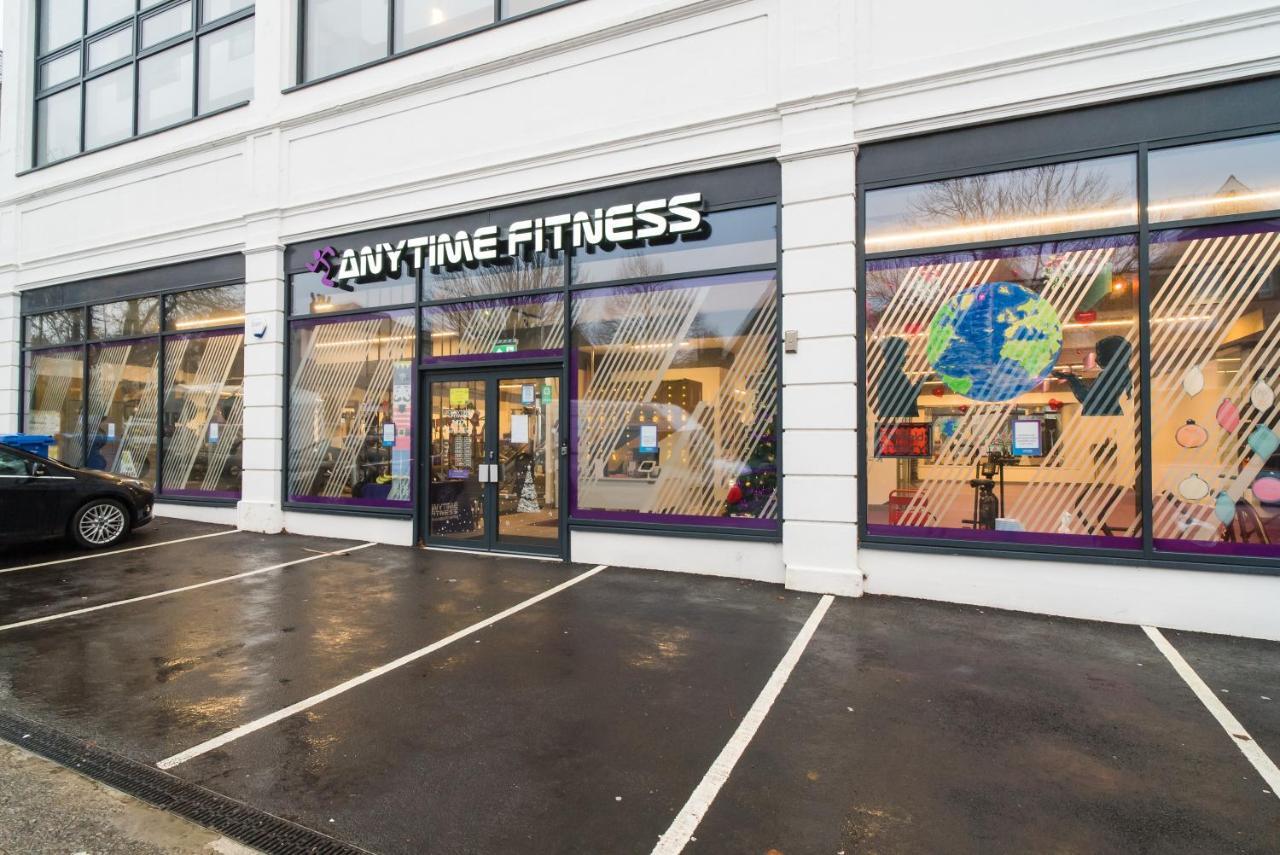 Luxe Apartments, The Moorwell, Parking, Gym - 10Mins Cardiff City Ctr المظهر الخارجي الصورة