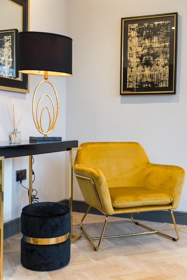 Luxe Apartments, The Moorwell, Parking, Gym - 10Mins Cardiff City Ctr المظهر الخارجي الصورة